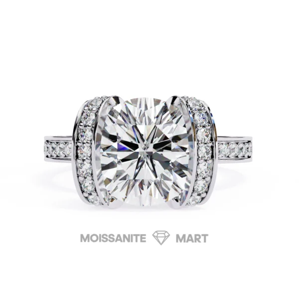 Luxury Vip Moissanite Diamond Ring in 925 Silver (1)