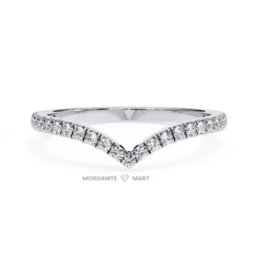 Victorian Charm Moissanite Band