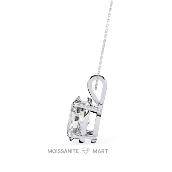 Moissanite Diamond Pendant Necklace for women in 925 silver (10)