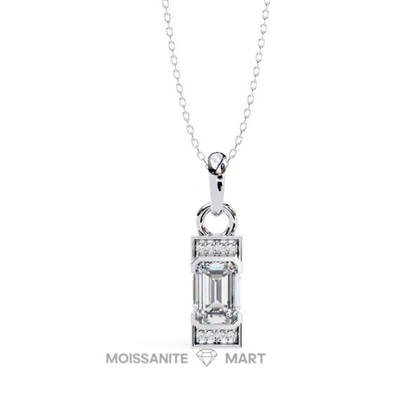 Moissanite Diamond Pendant Necklace for women in 925 silver (10)
