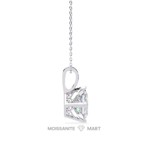 Moissanite Diamond Pendant Necklace for women in 925 silver (11)