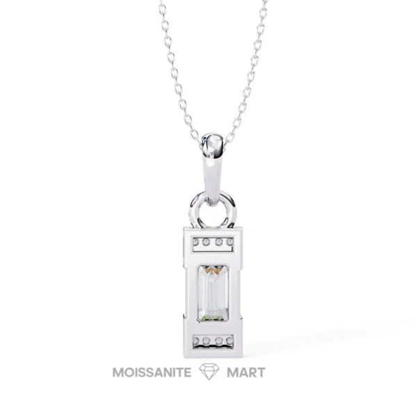 Moissanite Diamond Pendant Necklace for women in 925 silver (12)