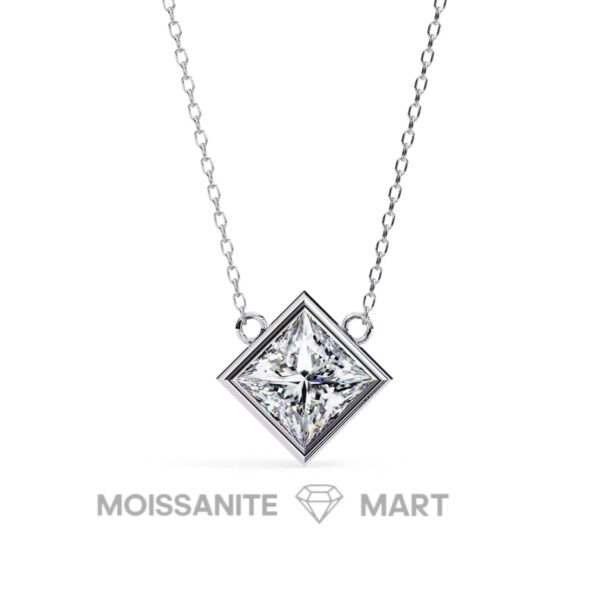 Moissanite Diamond Pendant Necklace for women in 925 silver (19)