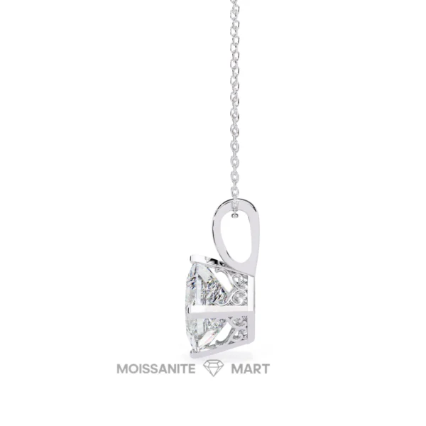 Moissanite Diamond Pendant Necklace for women in 925 silver (2)