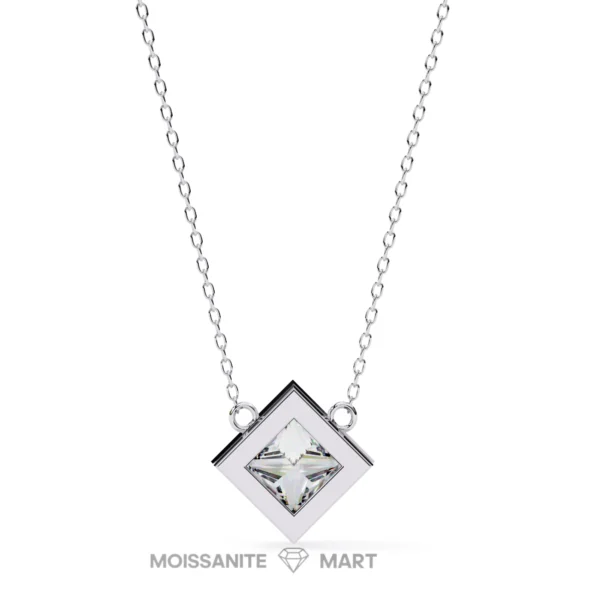 Moissanite Diamond Pendant Necklace for women in 925 silver (9)