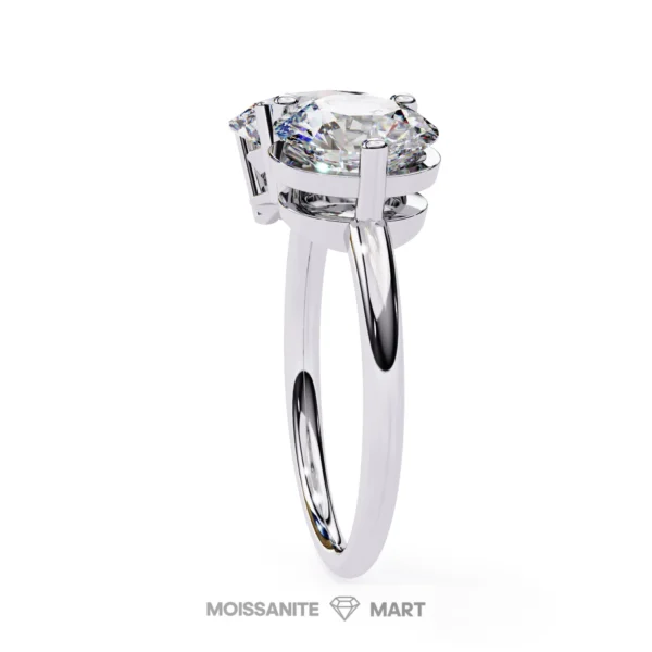 Oval + Round Moissanite Ring in real silver 925 (3)