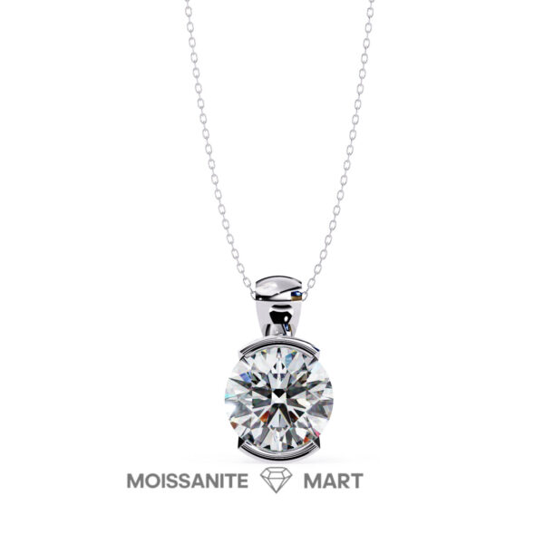 Round Moissanite diamond pendant