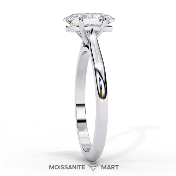 oval moissanite ring simple elegant (3)