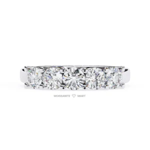 Romantic Moissanite Band Ring