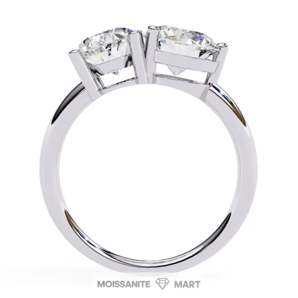 Oval-Round-Moissanite-Ring-in-real-silver-925-2.webp