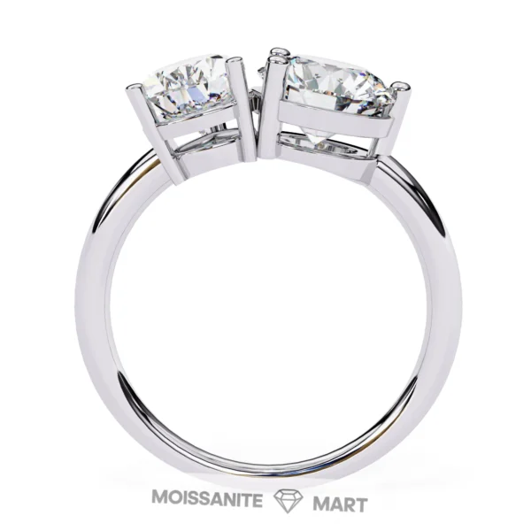 Pear-Round-Moissanite-Diamond-Ring-3.webp