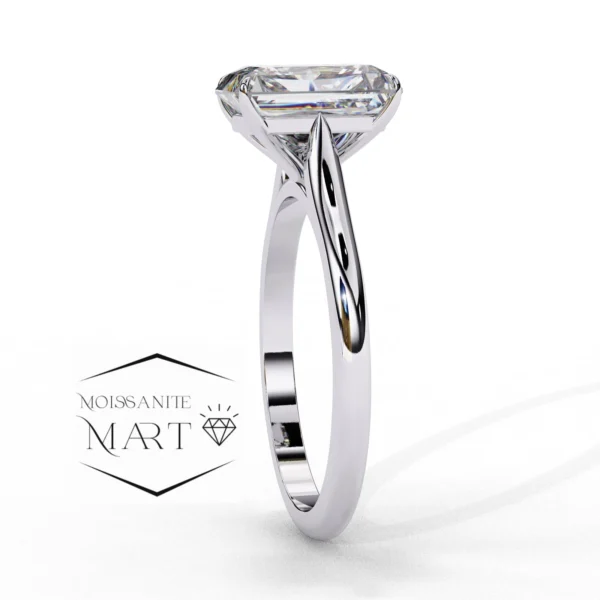 emerald-cut-moissanite-stone-rectangle-shape-moissanite-ring-women-3.webp